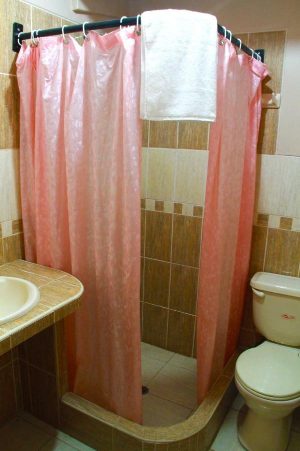 Zygo Bed & Breakfast Тарапото Екстер'єр фото